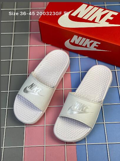 Nike Benassi JDI White Silver